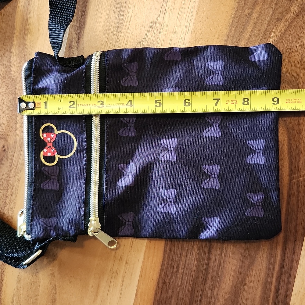 Loungefly Disney Minnie Mouse Crossbody Bag - Picture 11 of 11